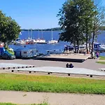 Lägenhet Perla Jezioraka - Caloroczny 100m Z Linia Brzegowa, Bania Z Jacuzzi I Pomostem *