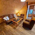 Lägenhet Perla Jezioraka - Caloroczny 100m Z Linia Brzegowa, Bania Z Jacuzzi I Pomostem