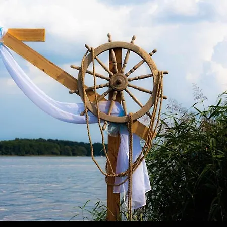 Apartament Perła Jezioraka - Całoroczny 100m Z Linią Brzegową, Banią Z Jacuzzi I Pomostem