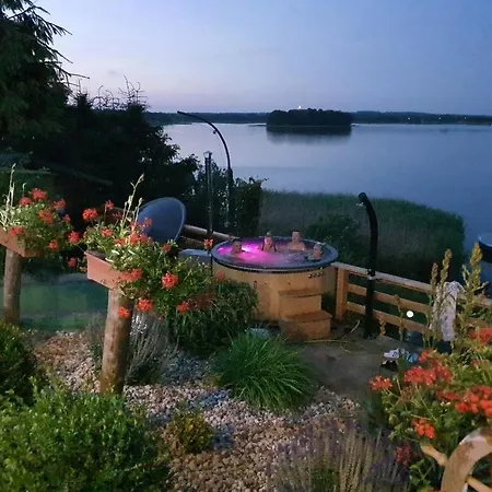 Perla Jezioraka - Caloroczny 100m Z Linia Brzegowa, Bania Z Jacuzzi I Pomostem Apartment