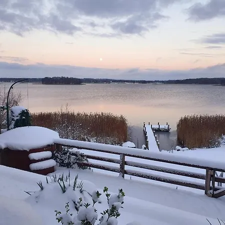 Apartament Perła Jezioraka - Całoroczny 100m Z Linią Brzegową, Banią Z Jacuzzi I Pomostem *