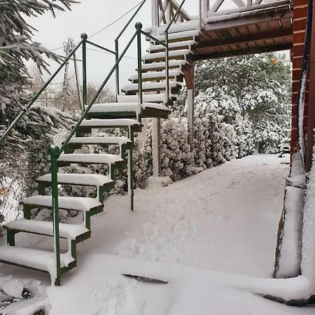 Perla Jezioraka - Caloroczny 100m Z Linia Brzegowa, Bania Z Jacuzzi I Pomostem Apartamento