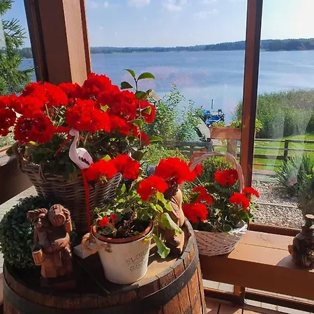 Апартаменты Perla Jezioraka - Caloroczny 100m Z Linia Brzegowa, Bania Z Jacuzzi I Pomostem