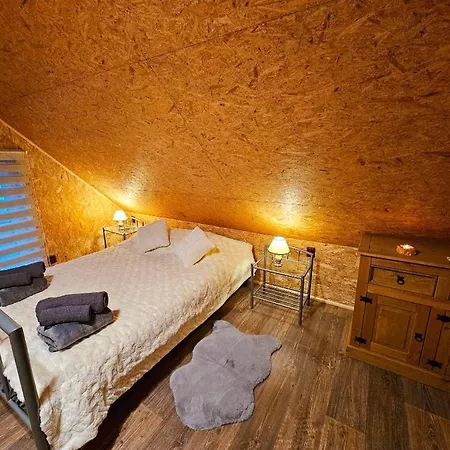 Perla Jezioraka - Caloroczny 100m Z Linia Brzegowa, Bania Z Jacuzzi I Pomostem Apartment Siemiany