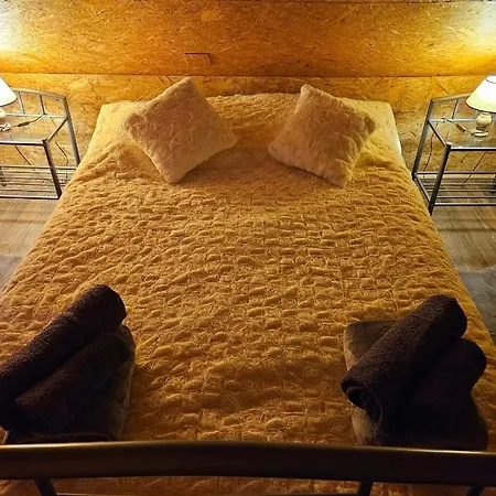 Perla Jezioraka - Caloroczny 100m Z Linia Brzegowa, Bania Z Jacuzzi I Pomostem Apartment