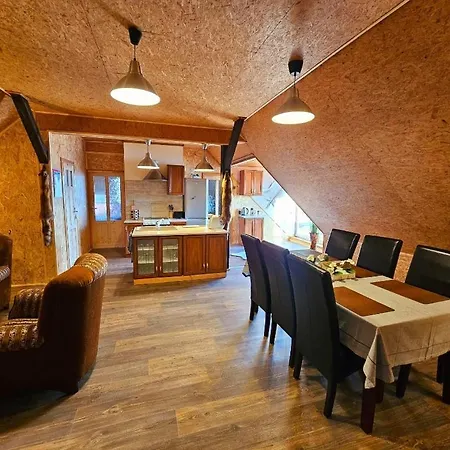 Apartment Perla Jezioraka - Caloroczny 100m Z Linia Brzegowa, Bania Z Jacuzzi I Pomostem
