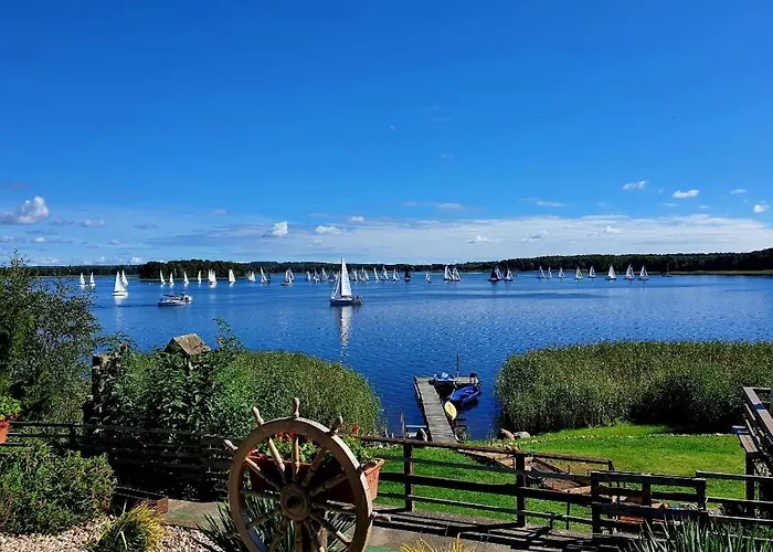 Perla Jezioraka - Caloroczny 100m Z Linia Brzegowa, Bania Z Jacuzzi I Pomostem Apartment *