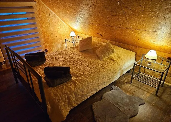 Perla Jezioraka - Caloroczny 100m Z Linia Brzegowa, Bania Z Jacuzzi I Pomostem Apartment Siemiany