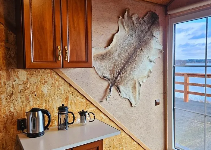 Perla Jezioraka - Caloroczny 100m Z Linia Brzegowa, Bania Z Jacuzzi I Pomostem Apartment *