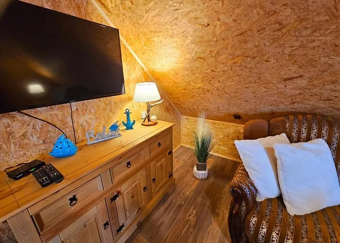 Perla Jezioraka - Caloroczny 100m Z Linia Brzegowa, Bania Z Jacuzzi I Pomostem * Siemiany