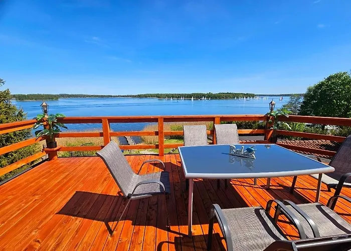 Apartment Perla Jezioraka - Caloroczny 100m Z Linia Brzegowa, Bania Z Jacuzzi I Pomostem