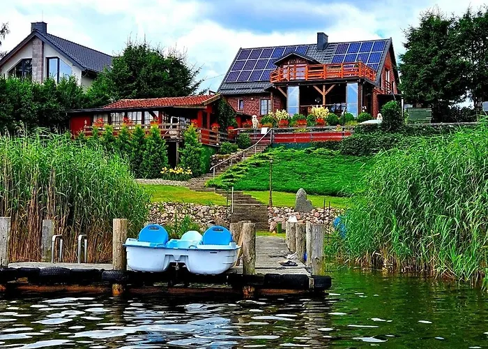 Apartment Perla Jezioraka - Caloroczny 100m Z Linia Brzegowa, Bania Z Jacuzzi I Pomostem